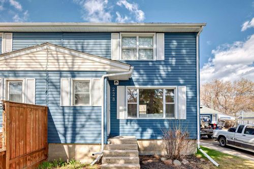 228 Pine Street, Springbrook, AB, T4S0E5 | Card Image