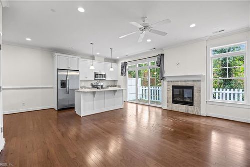6 Village Park Ln, Poquoson, VA, 23662-1589 | Card Image