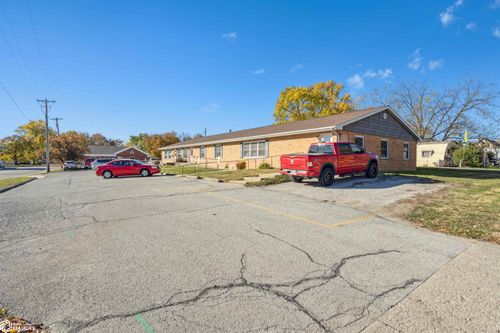 101 S Cherry St, Mount Pleasant, IA, 52641-1971 | Card Image