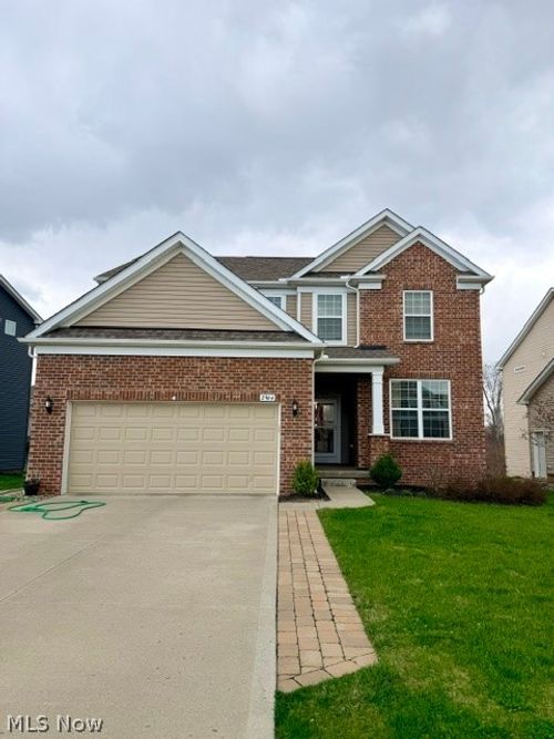 2964 Darlene Ct, Twinsburg, OH, 44087-4209 | Card Image