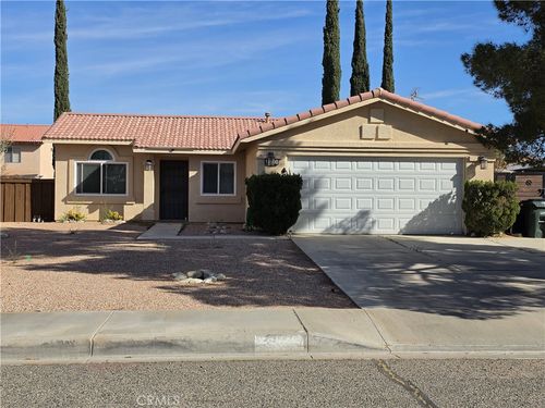 10800 Gates St, Adelanto, CA, 92301-3818 | Card Image