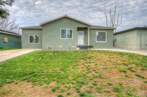 309 S Myrtle St, Bakersfield, CA, 93304-3337 | Card Image