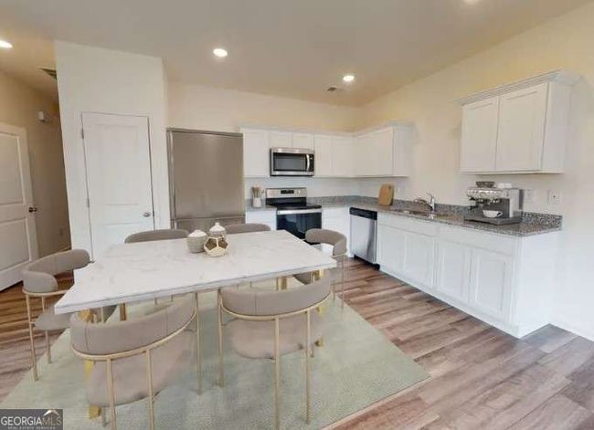 508 Campeche Dr, Townhouse with 3 bedrooms, 3 bathrooms and null parking in Locust Grove GA | Image 4