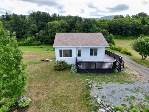 272 Cheticamp Back Rd, Plateau, NS, B0E1H0 | Card Image