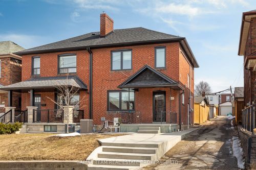 lower-545 Northcliffe Blvd, York, ON, M6E3L6 | Card Image