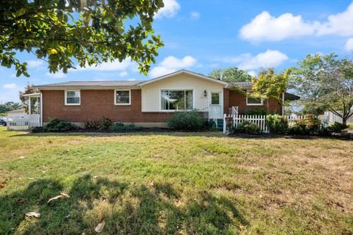 2410 Fairbrook Dr, Nashville, TN, 37214-1441 | Card Image
