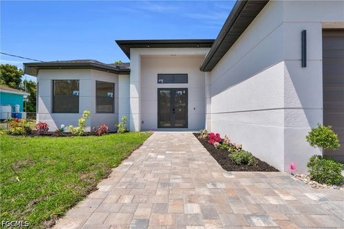 4316 6th St W, Lehigh Acres, FL, 33971-1256 | Card Image