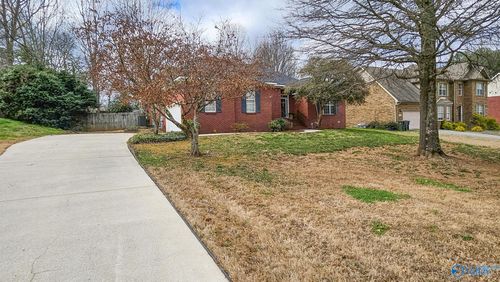 112 Glade Creek Cir, Harvest, AL, 35749-9001 | Card Image
