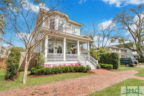 518 E Bolton St, Savannah, GA, 31401-5922 | Card Image