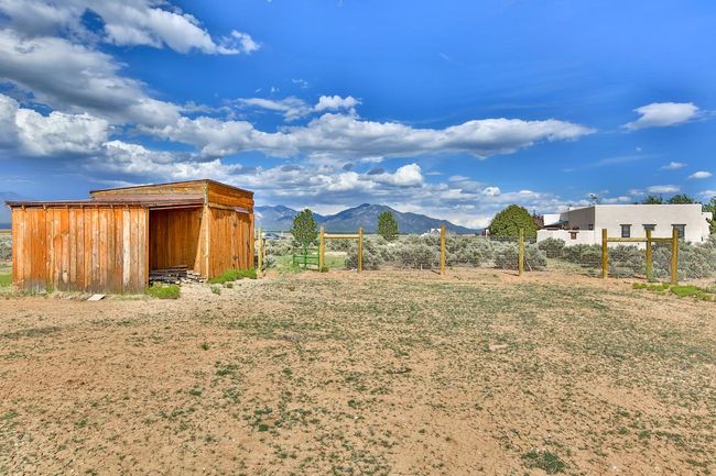 24 Gina Ln, House other with 3 bedrooms, 2 bathrooms and null parking in El Prado NM | Image 24