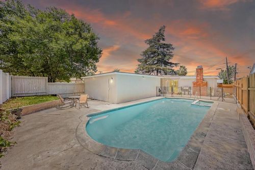 797 Laguna Ave, El Cajon, CA, 92020-7333 | Card Image