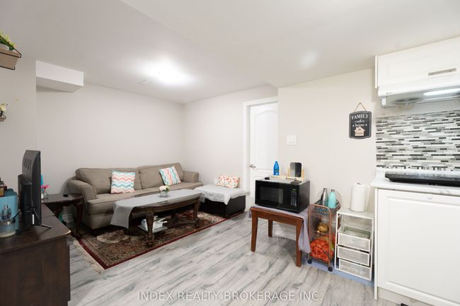 55 Phyllis Dr, House attached with 4 bedrooms, 4 bathrooms and 4 parking in Caledon ON | Image 36