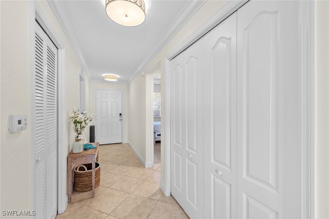 APT-1014 - 8470 Kingbird Loop, Condo with 2 bedrooms, 2 bathrooms and null parking in ESTERO FL | Image 5