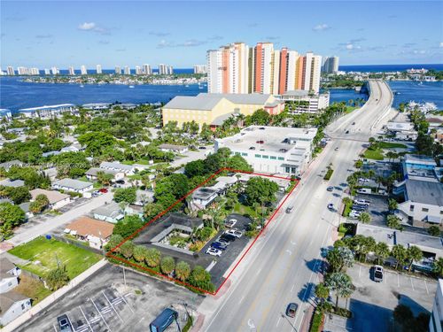 186 E Blue Heron Blvd, Riviera Beach, FL, 33404-4543 | Card Image