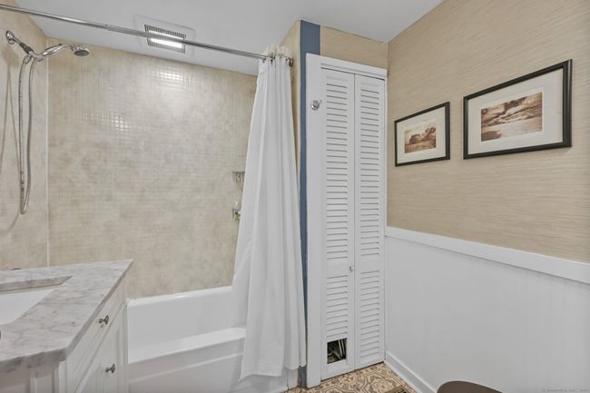 2214 Huntington Tpke, House other with 3 bedrooms, 2 bathrooms and null parking in Trumbull CT | Image 24