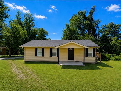91 Oak Hts, Erin, TN, 37061-4064 | Card Image