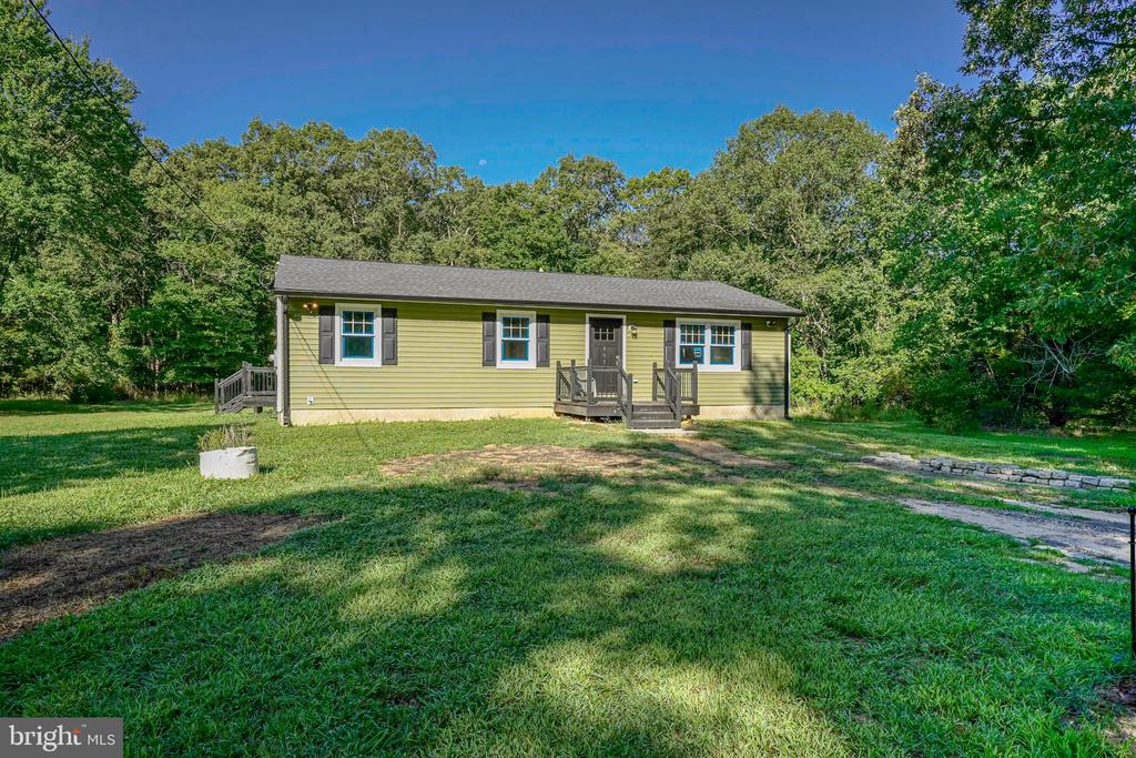 Eagle Ln, Franklinville, NJ 08322