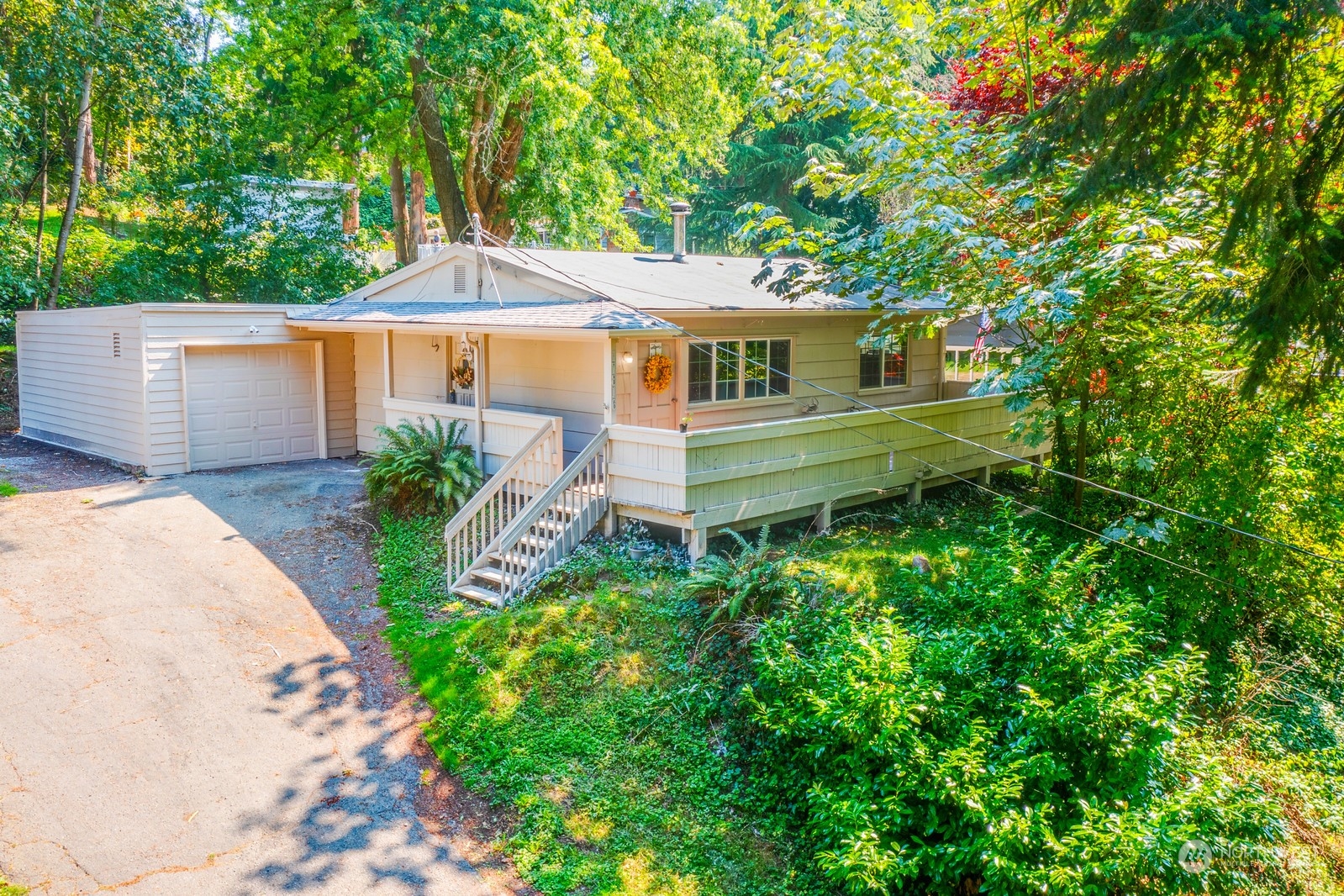 83rd Ave, Kenmore, WA 98028