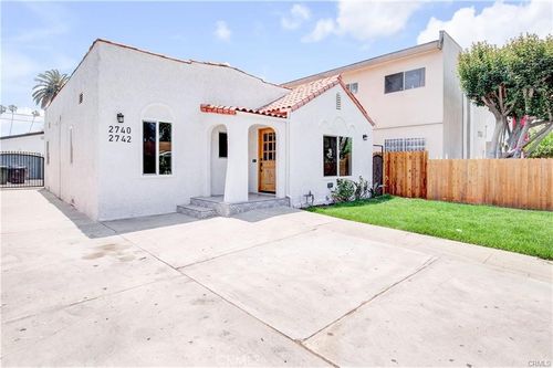 2740 S Sycamore Ave, Los Angeles, CA, 90016-2718 | Card Image