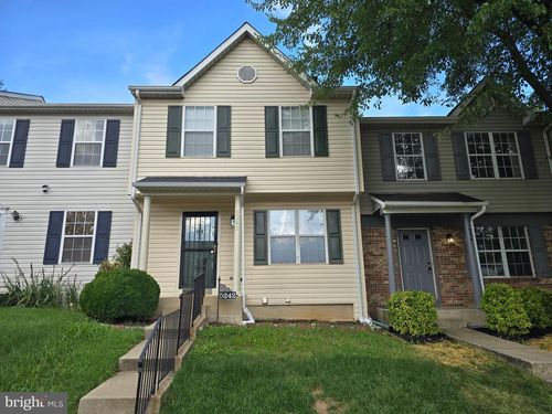 5242 Daventry Ter, DISTRICT HEIGHTS, MD, 20747-2700 | Card Image