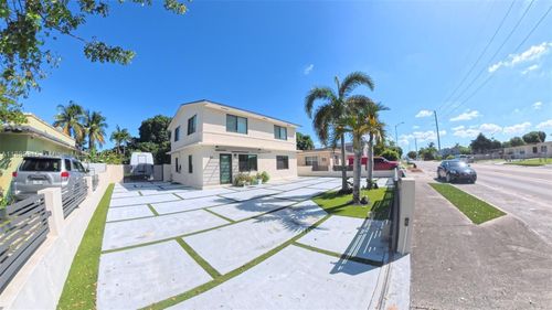 b-851 E 17th St, Hialeah, FL, 33010-3351 | Card Image
