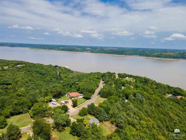 5921 Sharm Dr, House other with 3 bedrooms, 2 bathrooms and null parking in Manhattan KS | Image 41