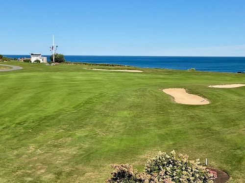 white-cliff-28 Cliffside Dr, Plymouth, MA, 02360-1459 | Card Image