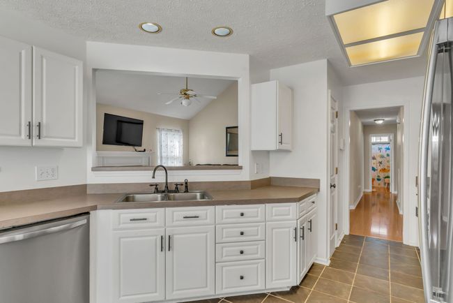 908 Waynewood Ln, House other with 3 bedrooms, 2 bathrooms and 2 parking in Hermitage TN | Image 13