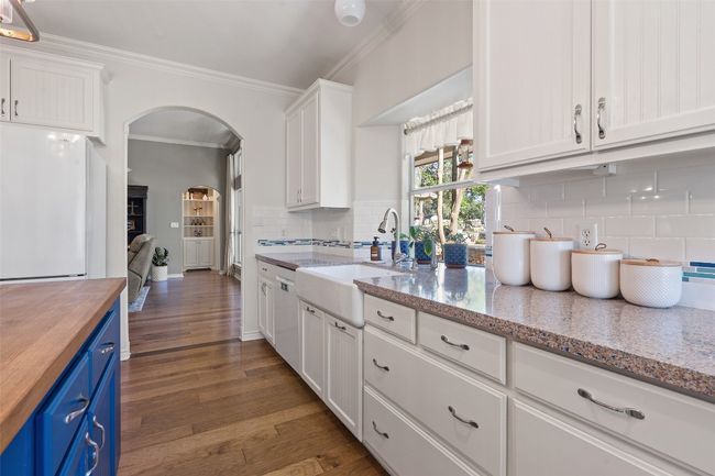 12303 Triple Creek Cir, House other with 4 bedrooms, 3 bathrooms and 6 parking in Dripping Springs TX | Image 12