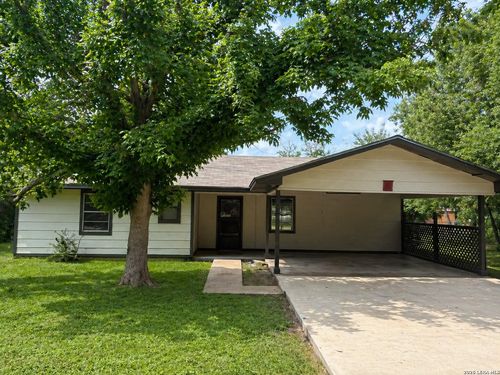 302 Booster St, Center Point, TX, 78010-5424 | Card Image