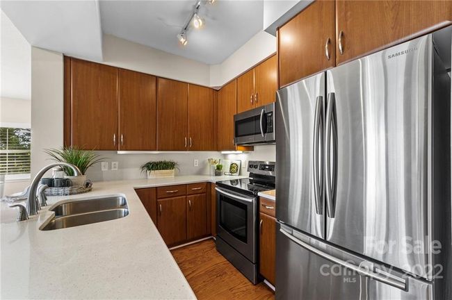 UNIT-305 - 1320 Fillmore Ave, Condo with 2 bedrooms, 2 bathrooms and null parking in Charlotte NC | Image 5