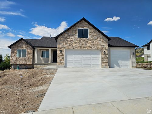 821 E 160 N, Hyde Park, UT, 84318-4801 | Card Image