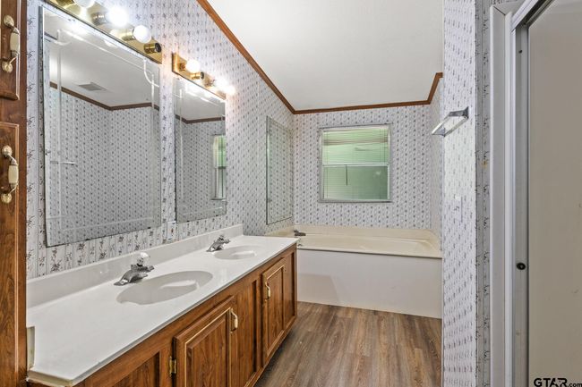 364 San Saba Ln, House other with 3 bedrooms, 2 bathrooms and null parking in Mt Vernon TX | Image 30