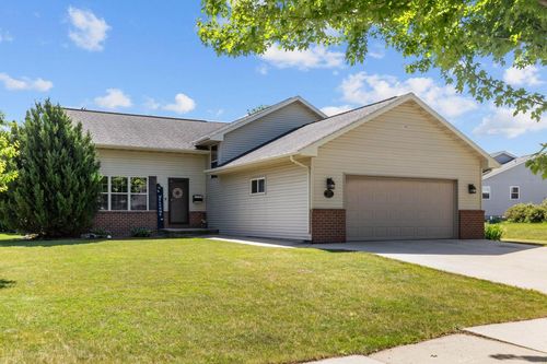 217 Yacoub Lane, FOND DU LAC, WI, 54935 | Card Image