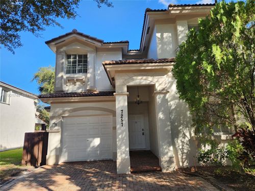 7257 Nw 113th Pl, Doral, FL, 33178-3699 | Card Image