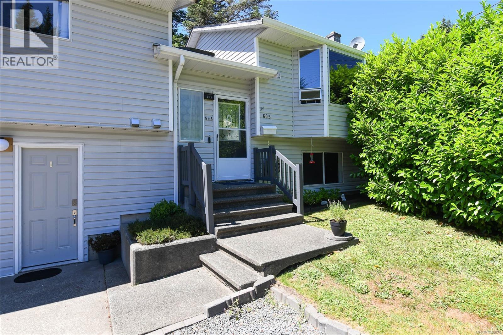 Residential in Comox 5