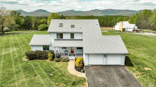 3453 Roaring Run Rd, Goode, VA, 24556-2720 | Card Image