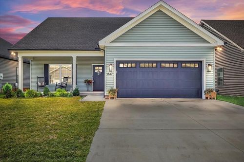 847 Mcintyre St, Bowling Green, KY, 42101-6361 | Card Image