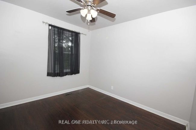 73 Farmbrook Rd, House other with 4 bedrooms, 2 bathrooms and 3 parking in Scarborough ON | Image 5