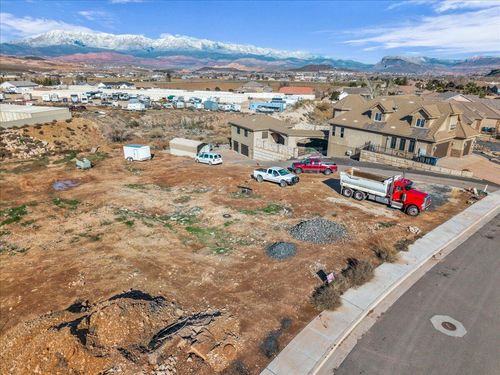 2192 S Angell Heights Dr, Hurricane, UT, 84737-2665 | Card Image