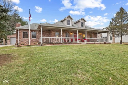 520 Denny Dr, Mooresville, IN, 46158-1523 | Card Image