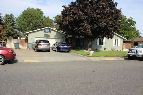 1980 Forest Ave, Richland, WA, 99354-2156 | Card Image
