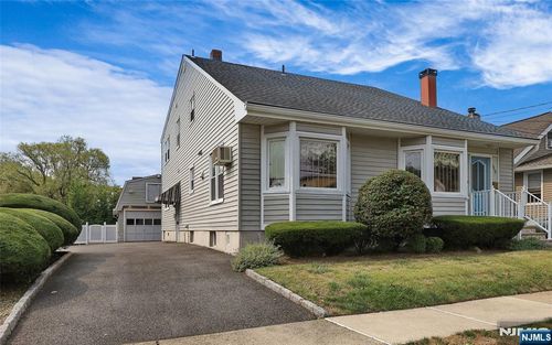 116 Post Ave, Hawthorne, NJ, 07506-1213 | Card Image