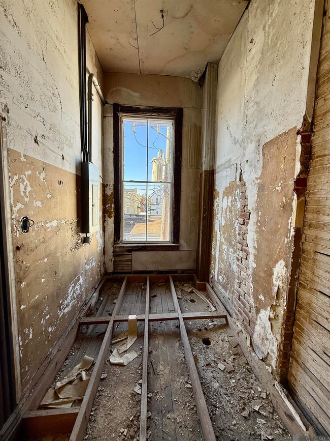 328 - 326-328 Main St, Home with 0 bedrooms, 1 bathrooms and null parking in Natchez MS | Image 24