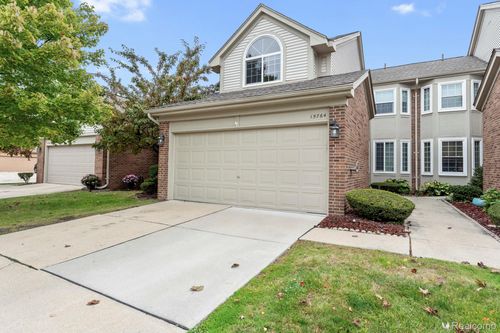 185-15764 Golfview Dr, Riverview, MI, 48193 | Card Image