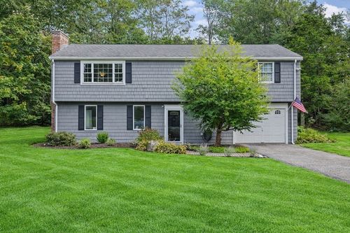 130 Winslow Cemetery Rd, Marshfield, MA, 02050-5511 | Card Image