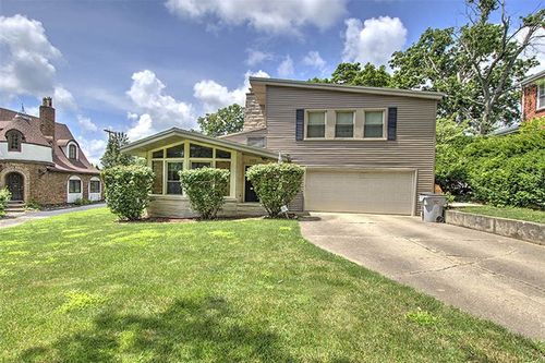 285 S Glencoe Ave, Decatur, IL, 62522-2563 | Card Image