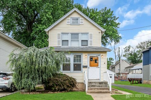 210 3rd St, Dunellen, NJ, 08812 | Card Image