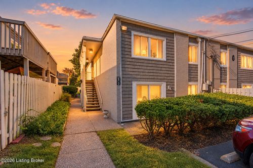 g102-1935 Gardiner Ln, Louisville, KY, 40205-2823 | Card Image