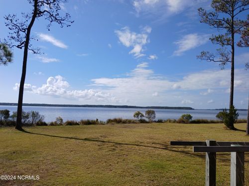 2455 Upper Neck Rd, Bayboro, NC, 28515 | Card Image